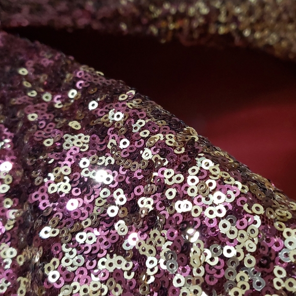 Maroon and gold ombre, two piece, sequin prom dress. (Size Small) - Picture 4 of 4